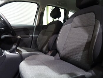 Used Citroen C3 Picasso 2017 for sale - 77225653: Photo