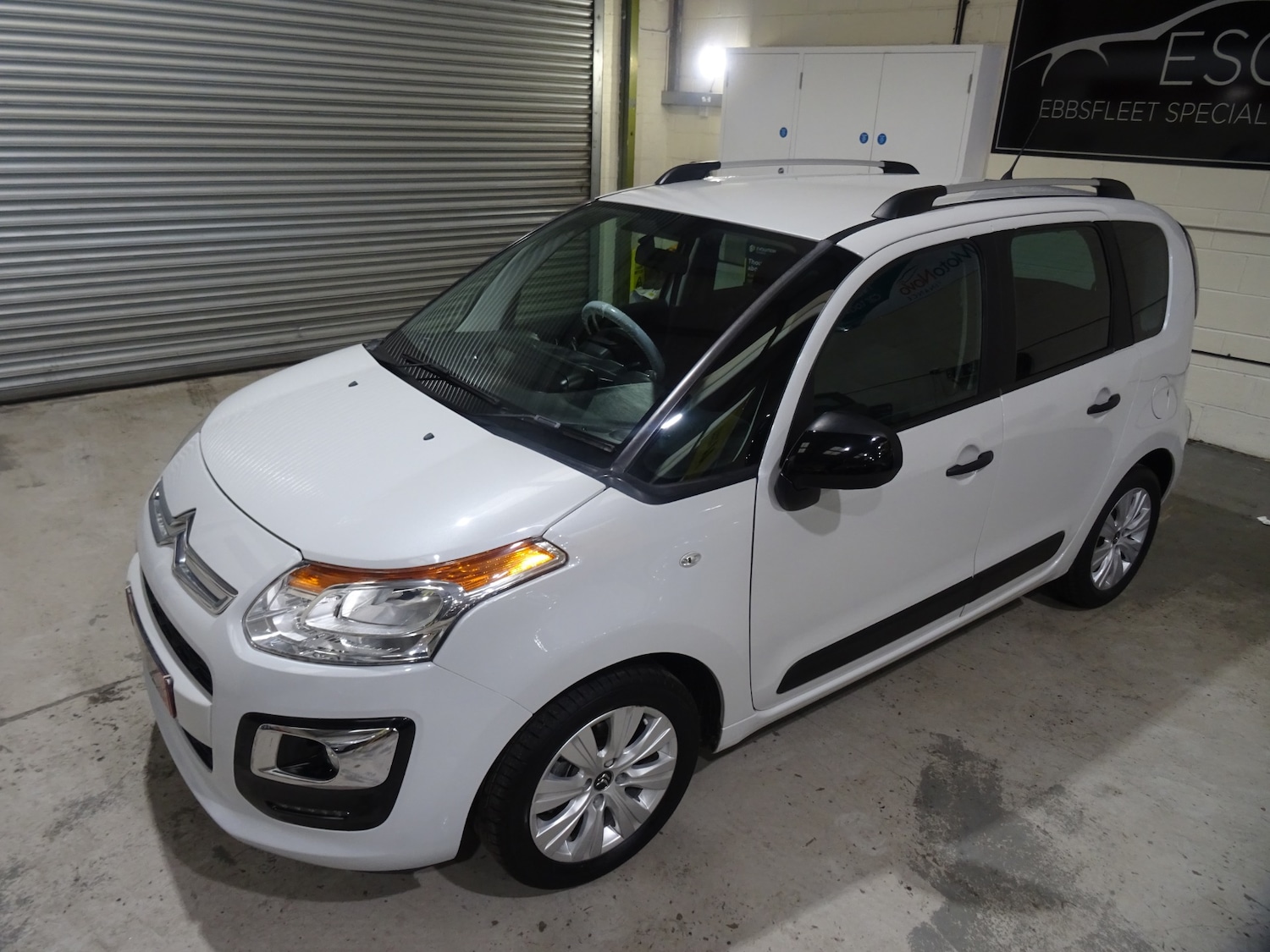 Used Citroen C3 Picasso 2017 for sale - 77225653: Photo 47