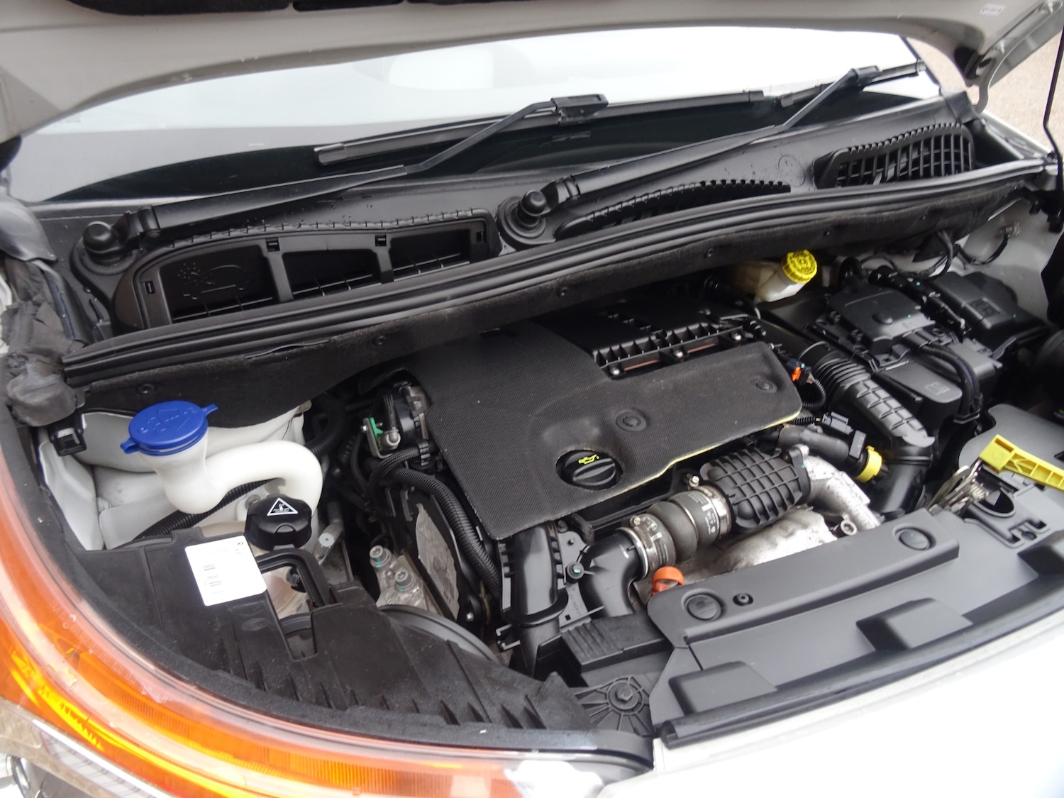 Used Citroen C3 Picasso 2017 for sale - 77225653: Photo 48