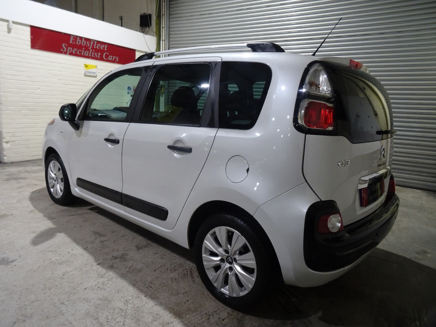 Used Citroen C3 Picasso 2017 for sale - 77225653: Photo 7