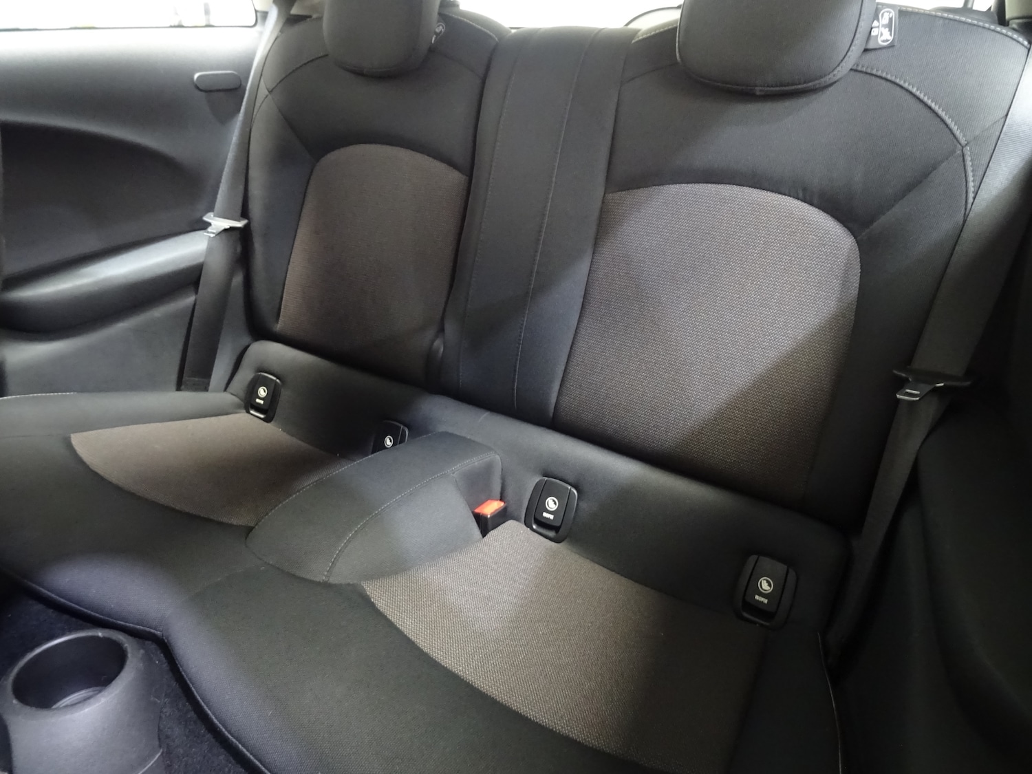 Used MINI Hatch 2014 for sale - 77934230: Photo 3