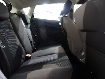 Used Ford Fiesta 2015 for sale - 77353840: Photo