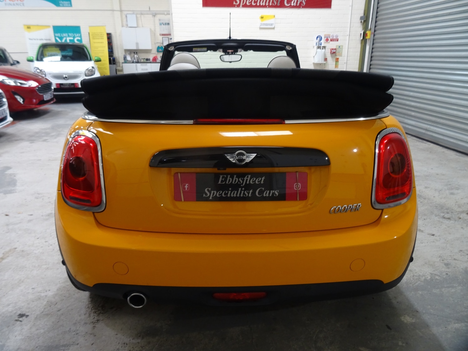 Used MINI Convertible 2016 for sale - 76182539: Photo 10