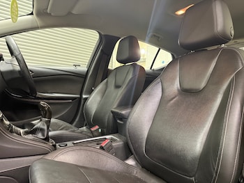 Used Vauxhall Astra 2017 for sale - 78845830: Photo