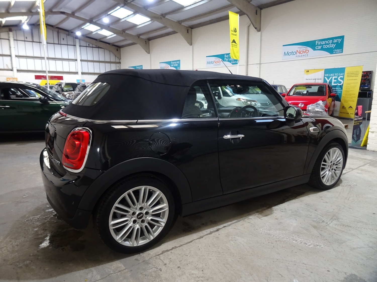 Used MINI Convertible 2017 for sale - 77729851: Photo 13