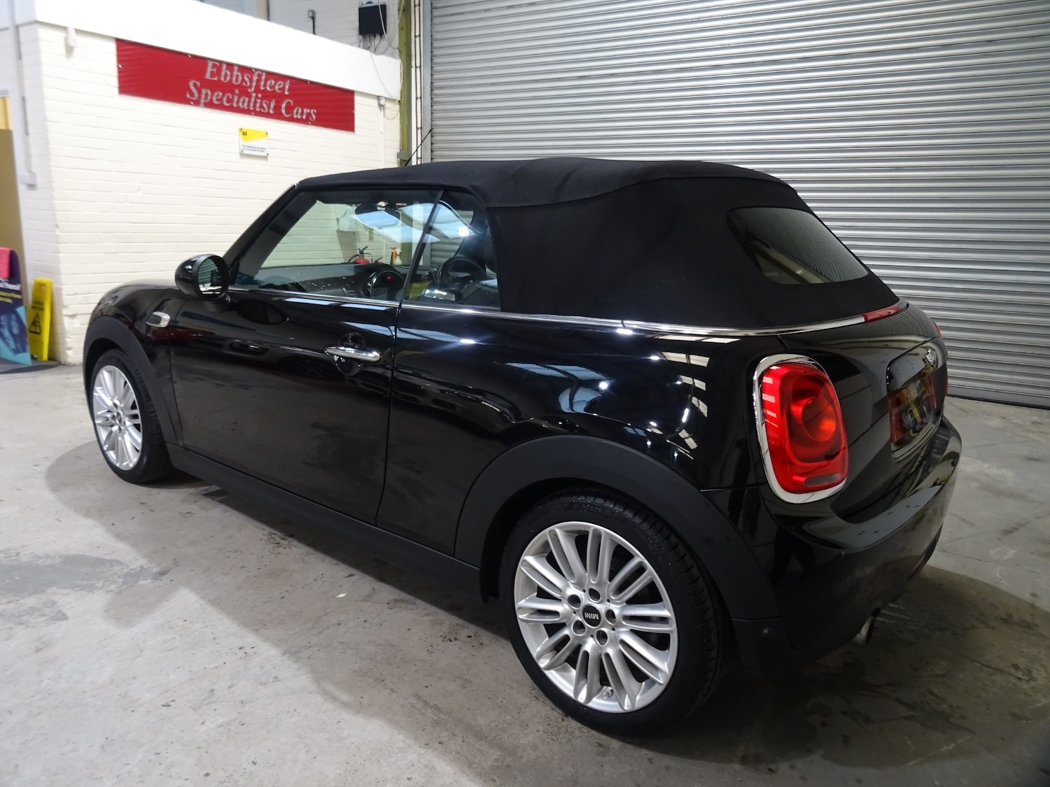 Used MINI Convertible 2017 for sale - 77729851: Photo 15