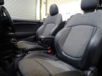 Used MINI Convertible 2017 for sale - 77729851: Photo