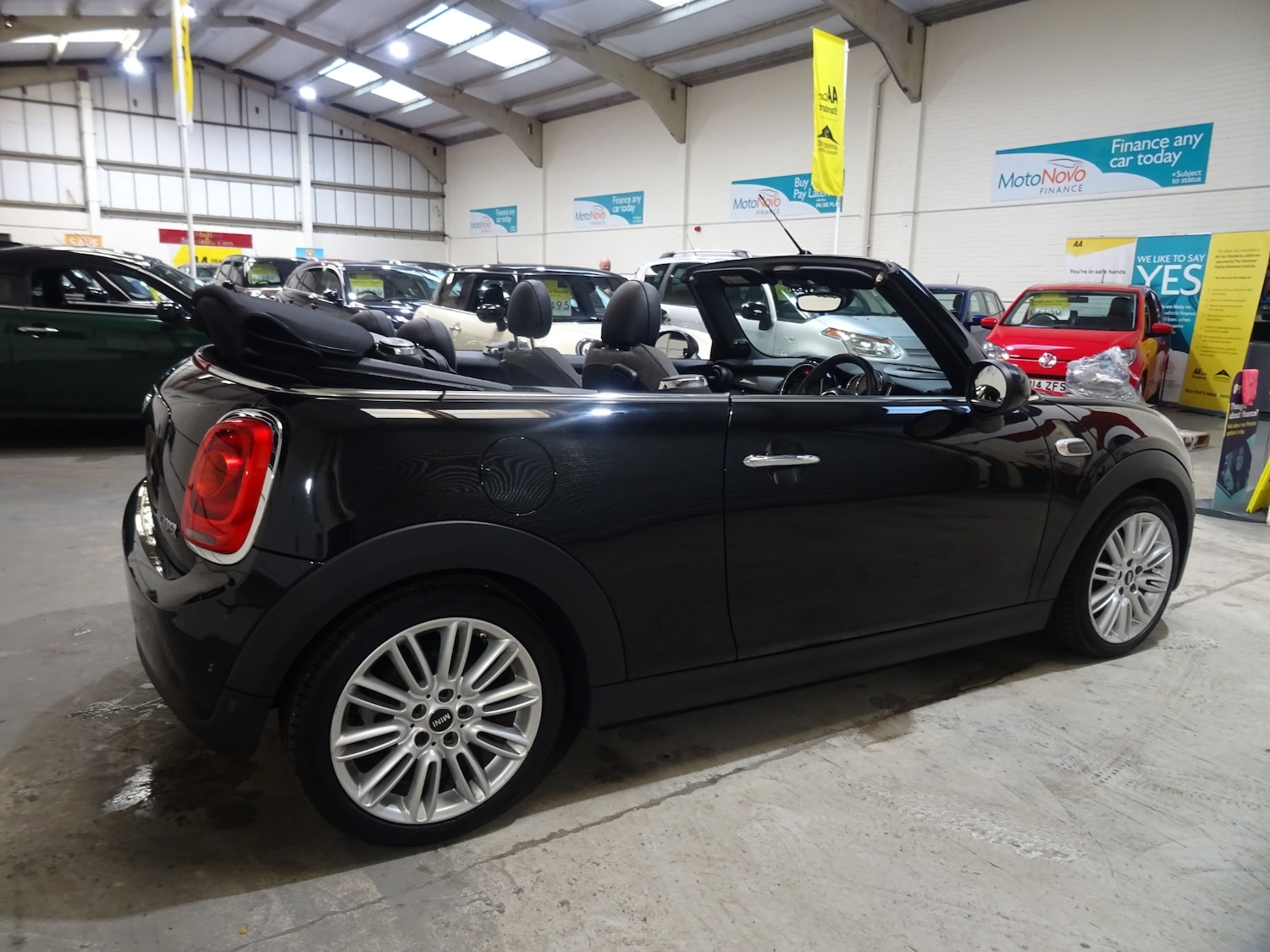 Used MINI Convertible 2017 for sale - 77729851: Photo 7