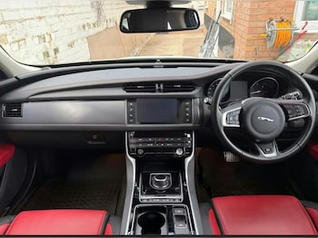 Used Jaguar XF 2017 for sale - 78311253: Photo