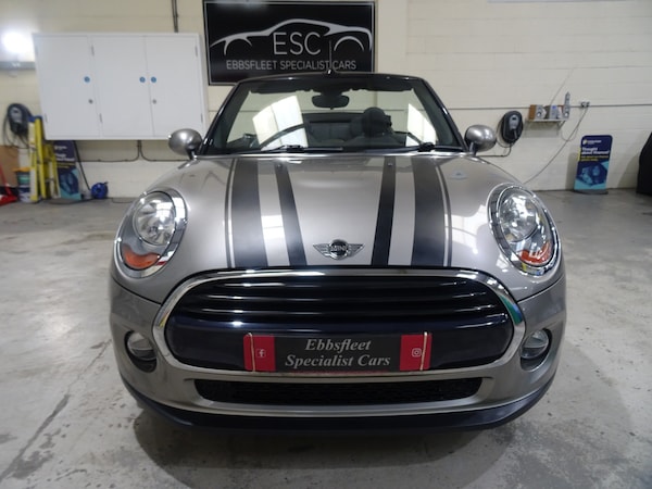 Used MINI Convertible 2017 for sale - 76332400: Photo 10