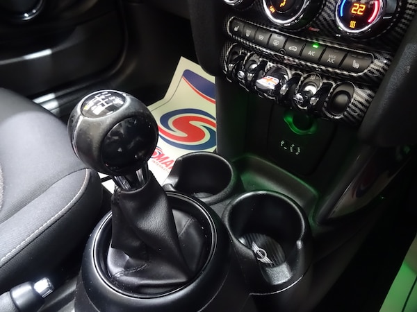 Used MINI Convertible 2017 for sale - 76332400: Photo 23
