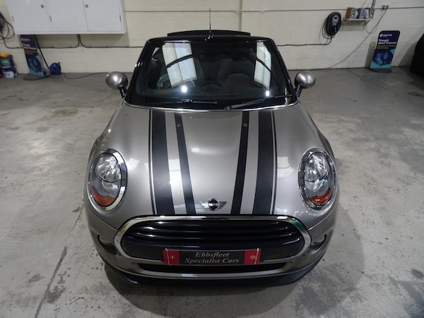 Used MINI Convertible 2017 for sale - 76332400: Photo 26