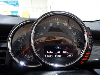 Used MINI Convertible 2017 for sale - 76332400: Photo 3