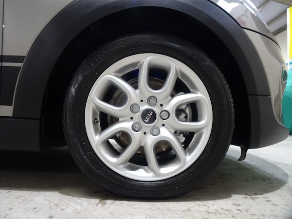 Used MINI Convertible 2017 for sale - 76332400: Photo 46