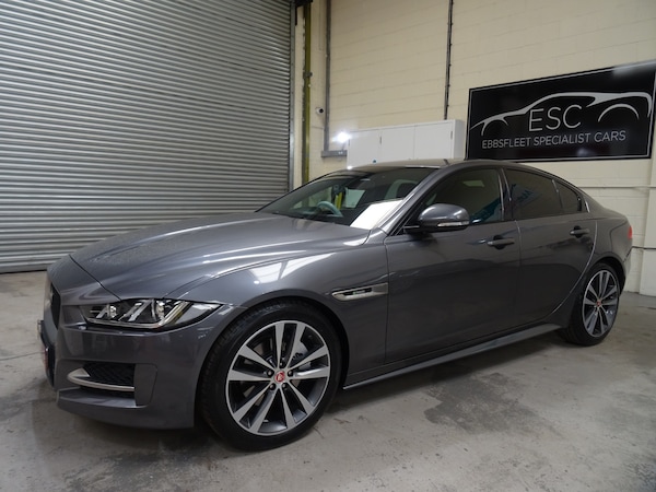 Used Jaguar XE 2018 for sale - 75535746: Photo 14
