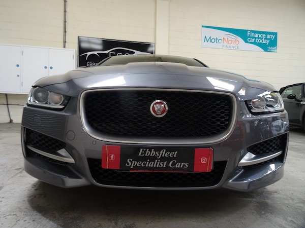 Used Jaguar XE 2018 for sale - 75535746: Photo 33