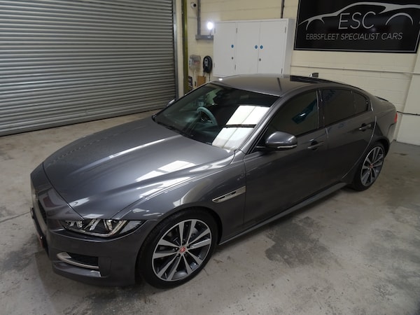 Used Jaguar XE 2018 for sale - 75535746: Photo 51