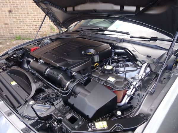 Used Jaguar XE 2018 for sale - 75535746: Photo 53