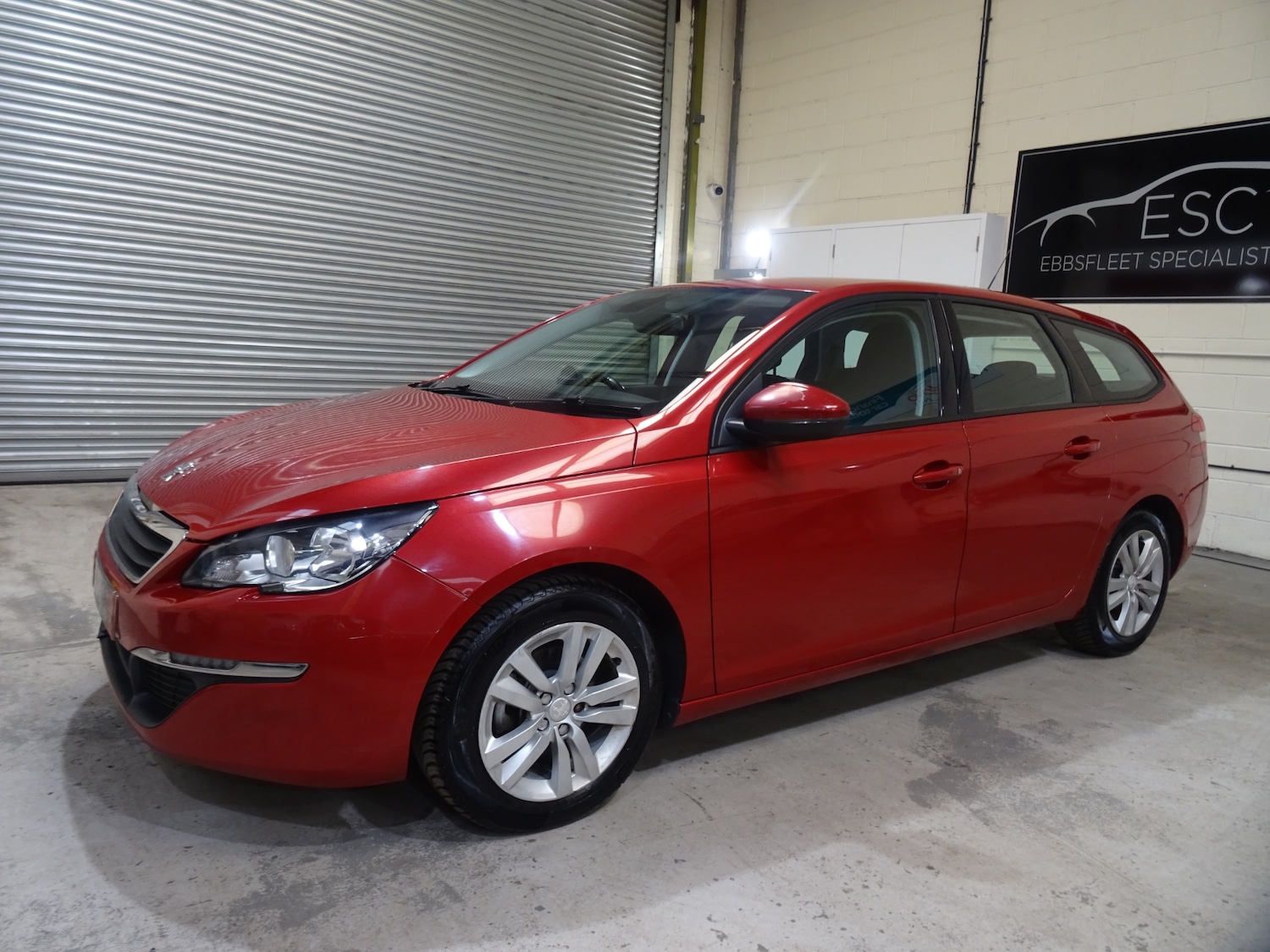Used Peugeot 308 2015 for sale - 77819111: Photo 12