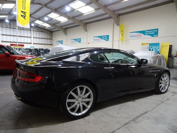 Used Aston Martin DB9 2005 for sale - 75334060: Photo 10