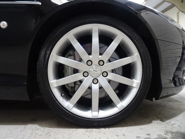Used Aston Martin DB9 2005 for sale - 75334060: Photo 19