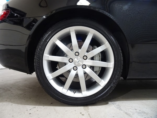 Used Aston Martin DB9 2005 for sale - 75334060: Photo 31