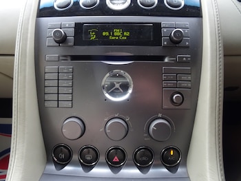Used Aston Martin DB9 2005 for sale - 75334060: Photo
