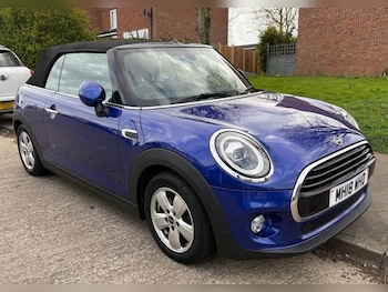 Used MINI Convertible 2018 for sale - 78531964: Photo