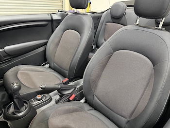 Used MINI Convertible 2018 for sale - 78531964: Photo