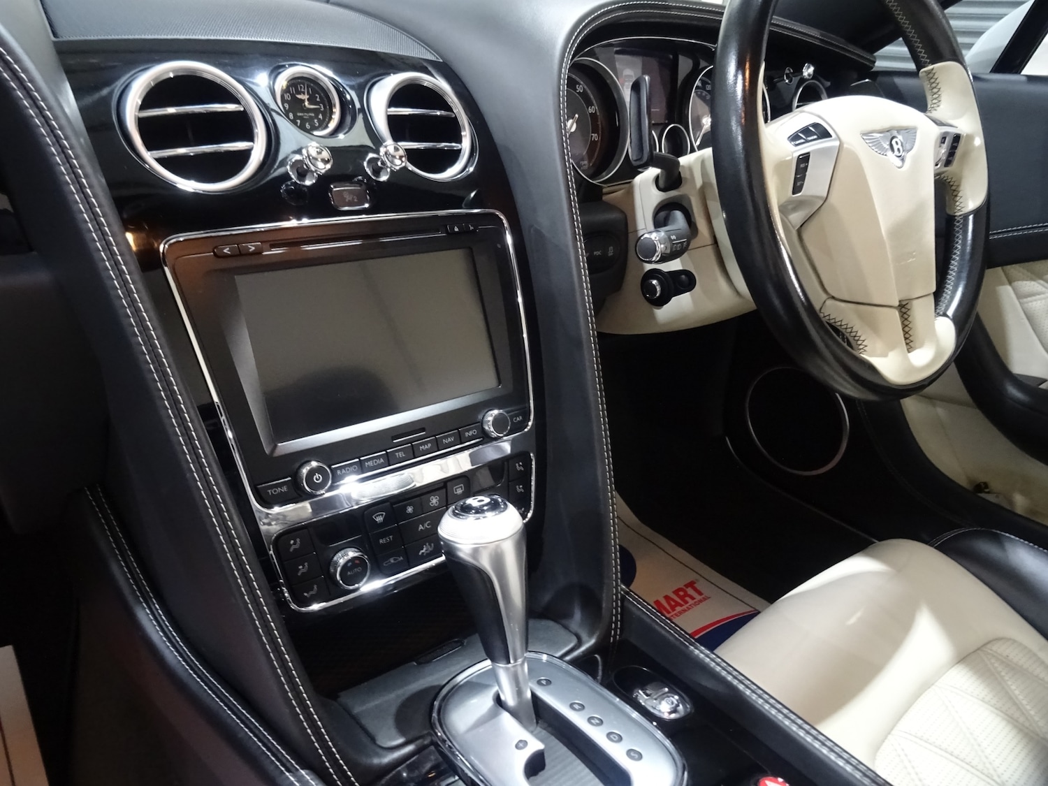 Used Bentley Continental 2015 for sale - 76681627: Photo 20