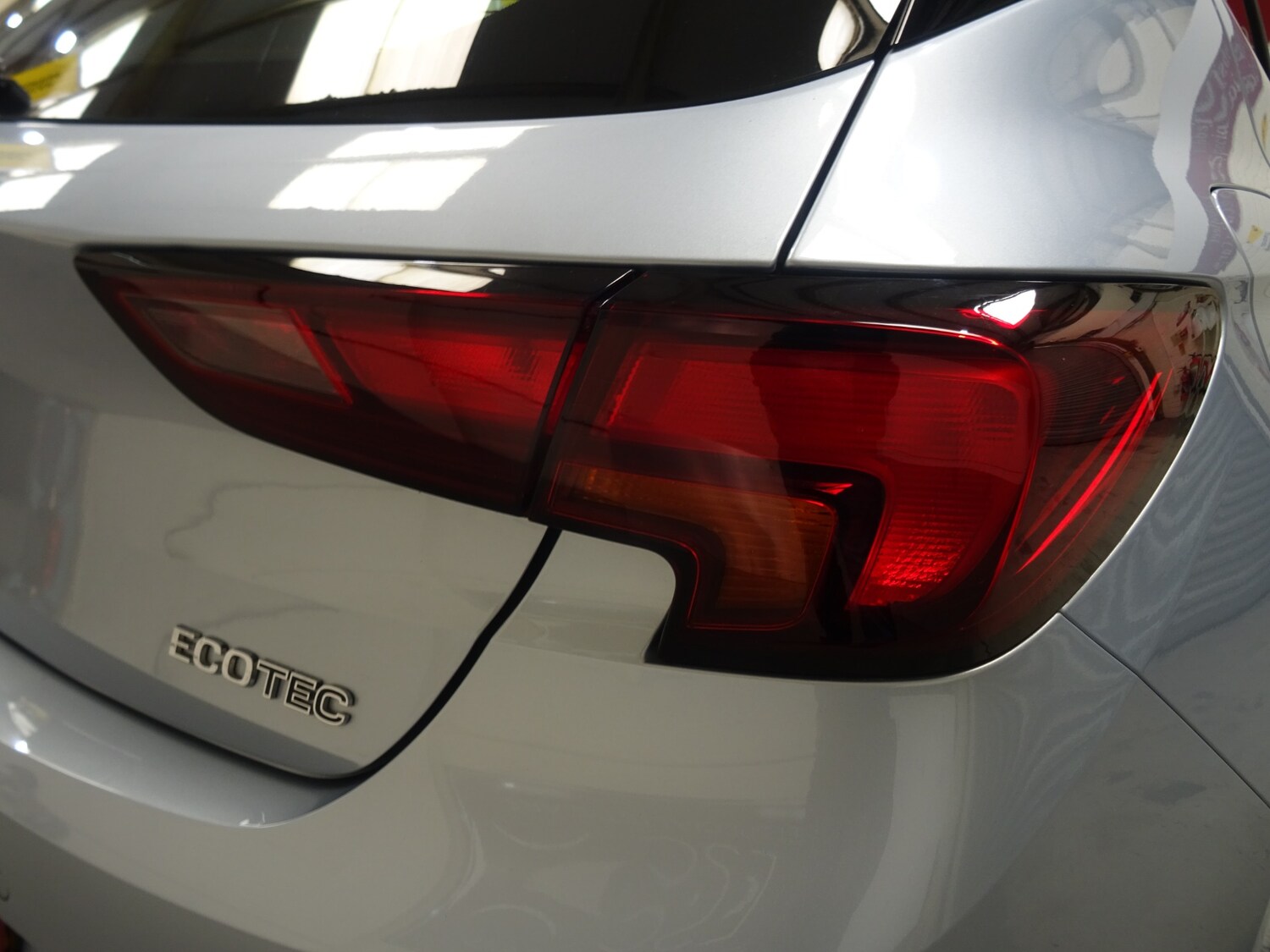 Used Vauxhall Astra 2017 for sale - 75945003: Photo 17