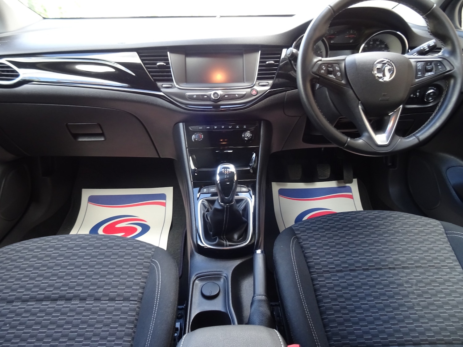 Used Vauxhall Astra 2017 for sale - 75945003: Photo 22