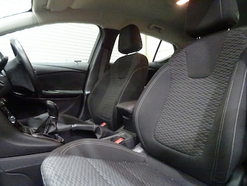 Used Vauxhall Astra 2017 for sale - 75945003: Photo