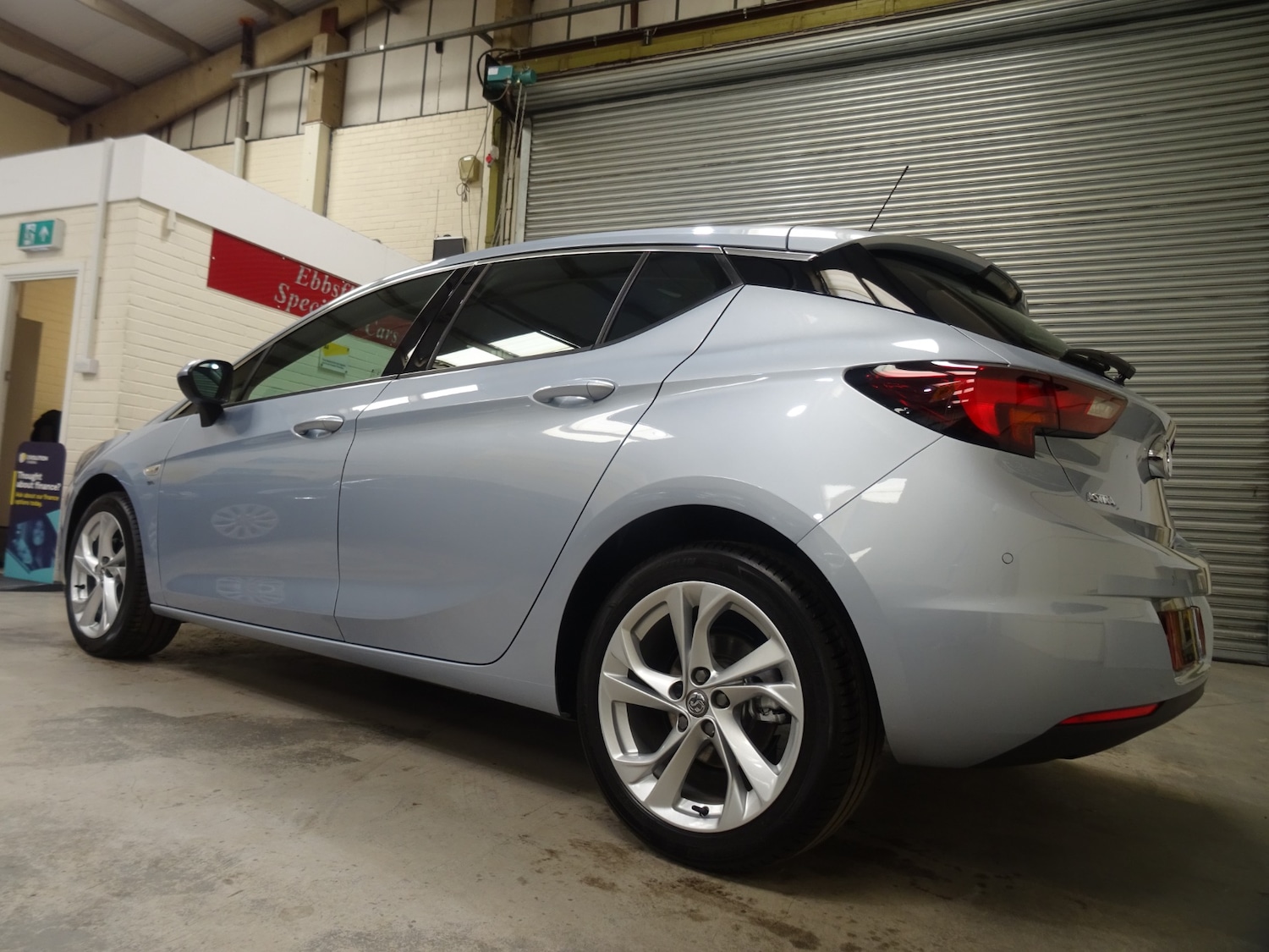 Used Vauxhall Astra 2017 for sale - 75945003: Photo 35