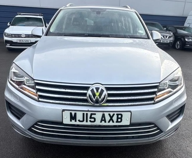 Used Volkswagen Touareg 2015 for sale - 76565402: Photo 5