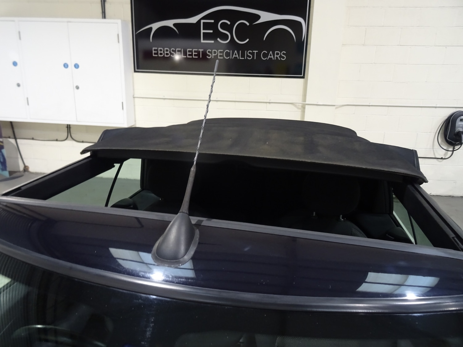 Used MINI Convertible 2010 for sale - 76374504: Photo 26