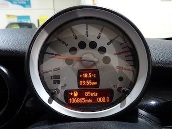 Used MINI Convertible 2010 for sale - 76374504: Photo