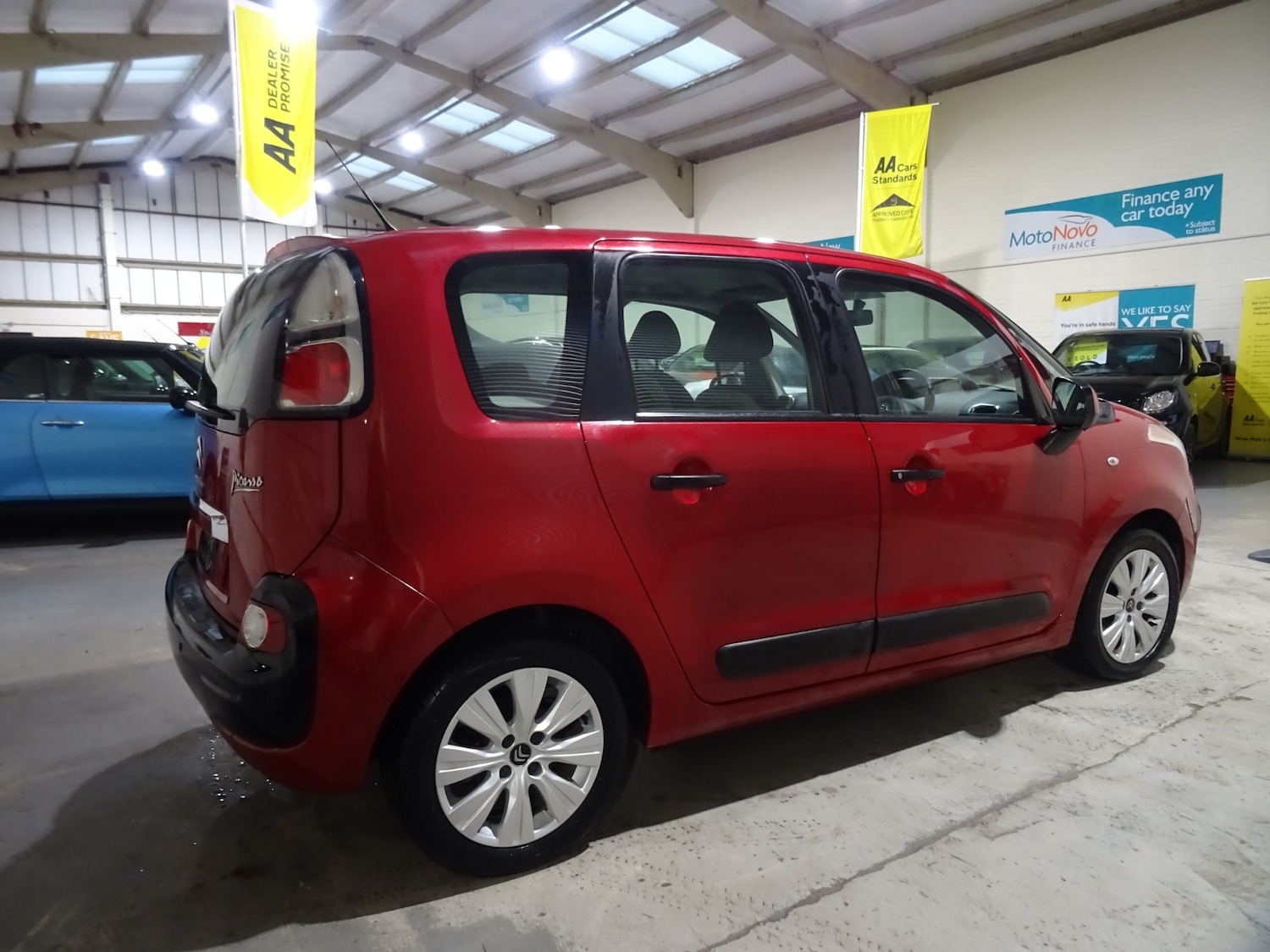 Used Citroen C3 Picasso 2015 for sale - 76908204: Photo 7