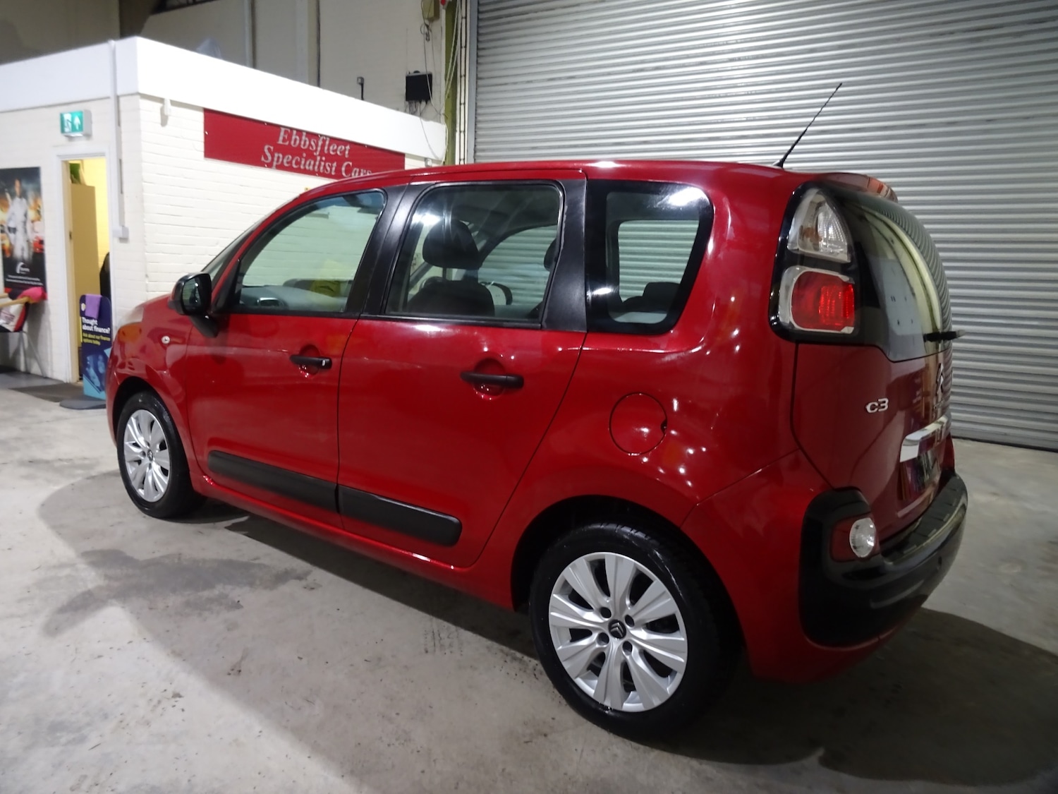 Used Citroen C3 Picasso 2015 for sale - 76908204: Photo 9