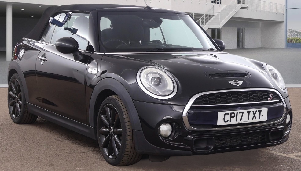 Used MINI Convertible 2017 for sale - 77591828: Photo 3