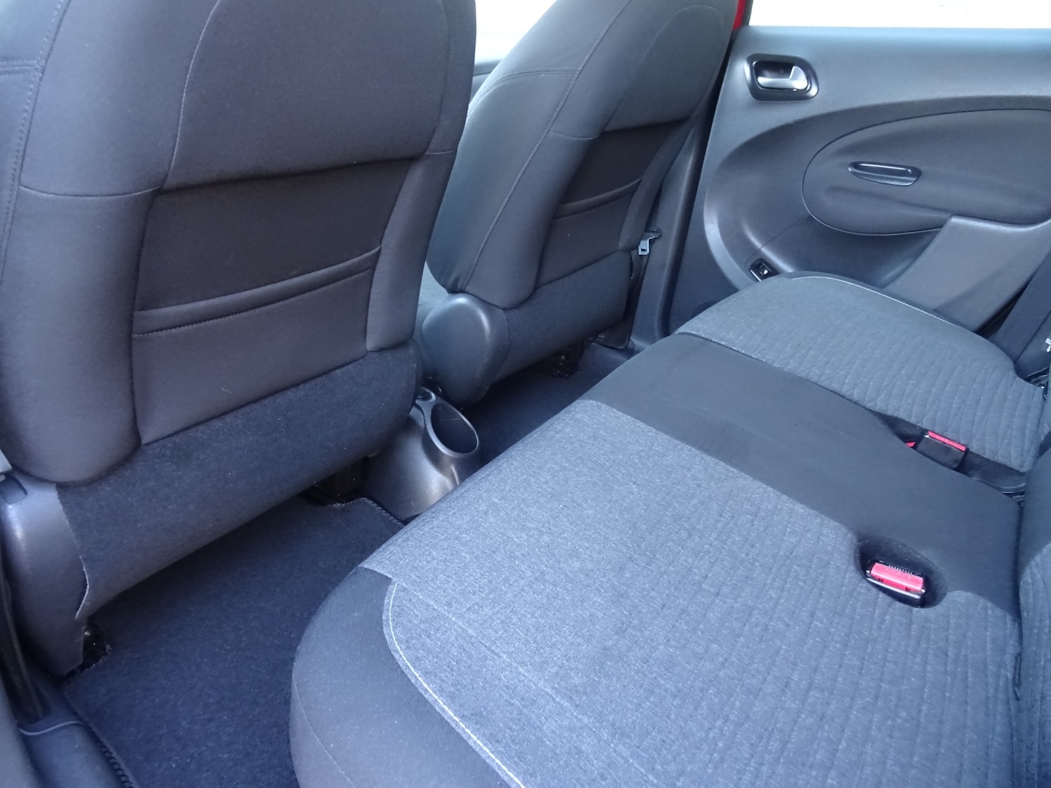 Used Citroen C3 Picasso 2016 for sale - 76791936: Photo 28