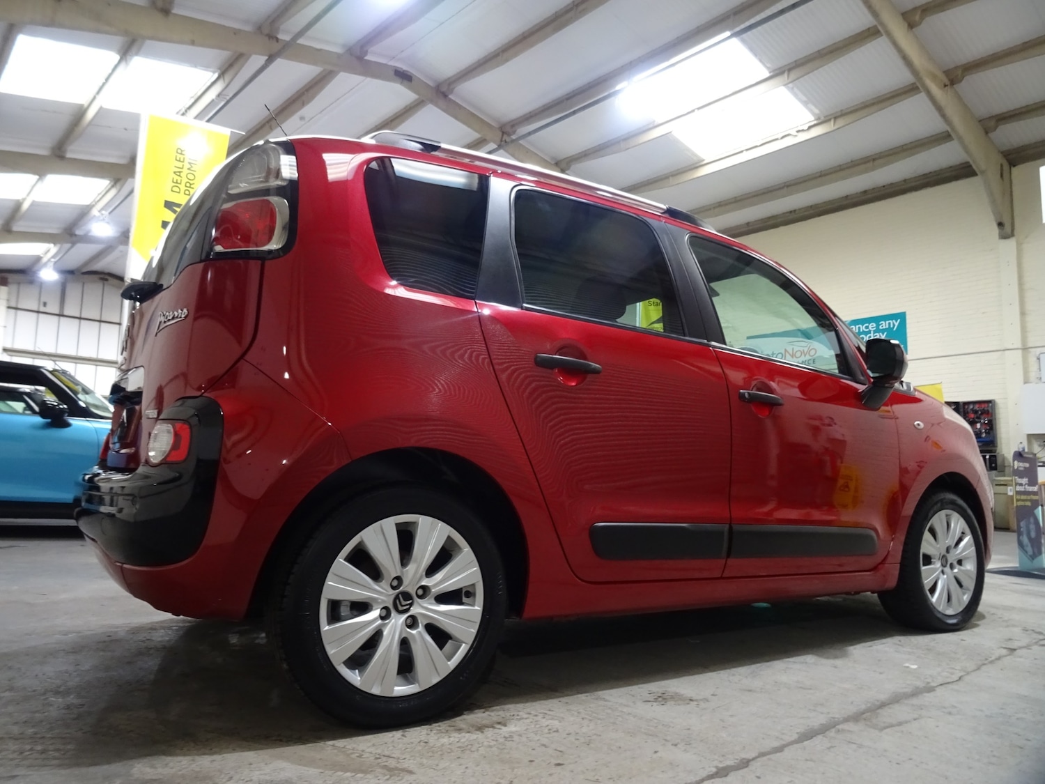 Used Citroen C3 Picasso 2016 for sale - 76791936: Photo 33