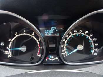 Used Ford Fiesta 2015 for sale - 74743431: Photo