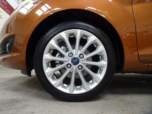 Used Ford Fiesta 2015 for sale - 74743431: Photo 40