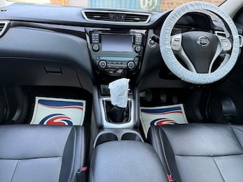 Used Nissan Qashqai 2017 for sale - 78973817: Photo