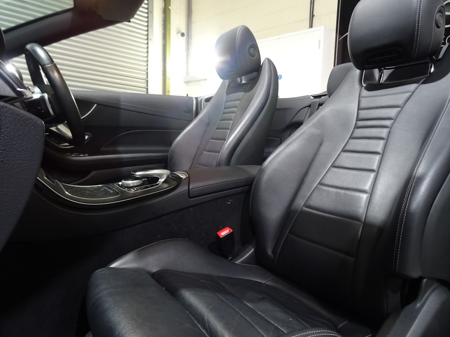 Used Mercedes-Benz E Class 2022 for sale - 77420727: Photo 2