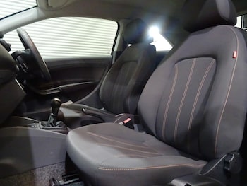 Used SEAT Ibiza 2011 for sale - 77918540: Photo