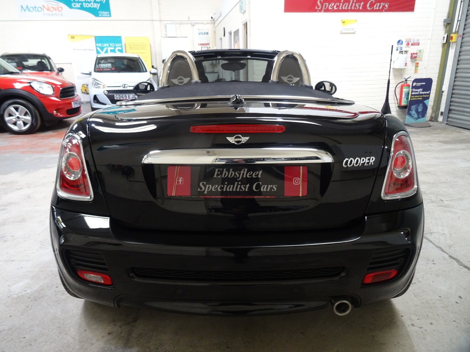 Used MINI Roadster 2015 for sale - 78211190: Photo 9
