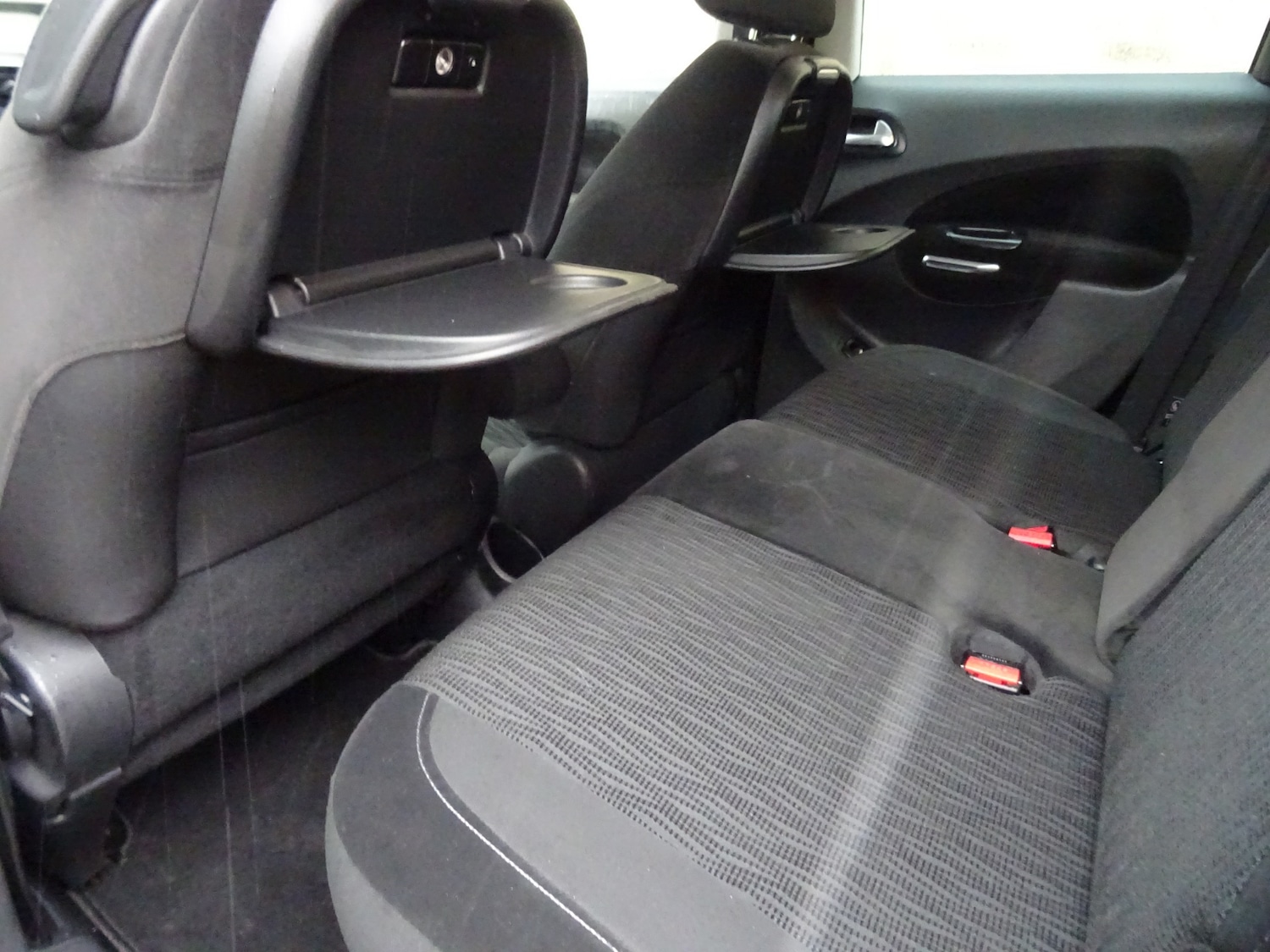 Used Citroen C3 Picasso 2013 for sale - 76343040: Photo 28