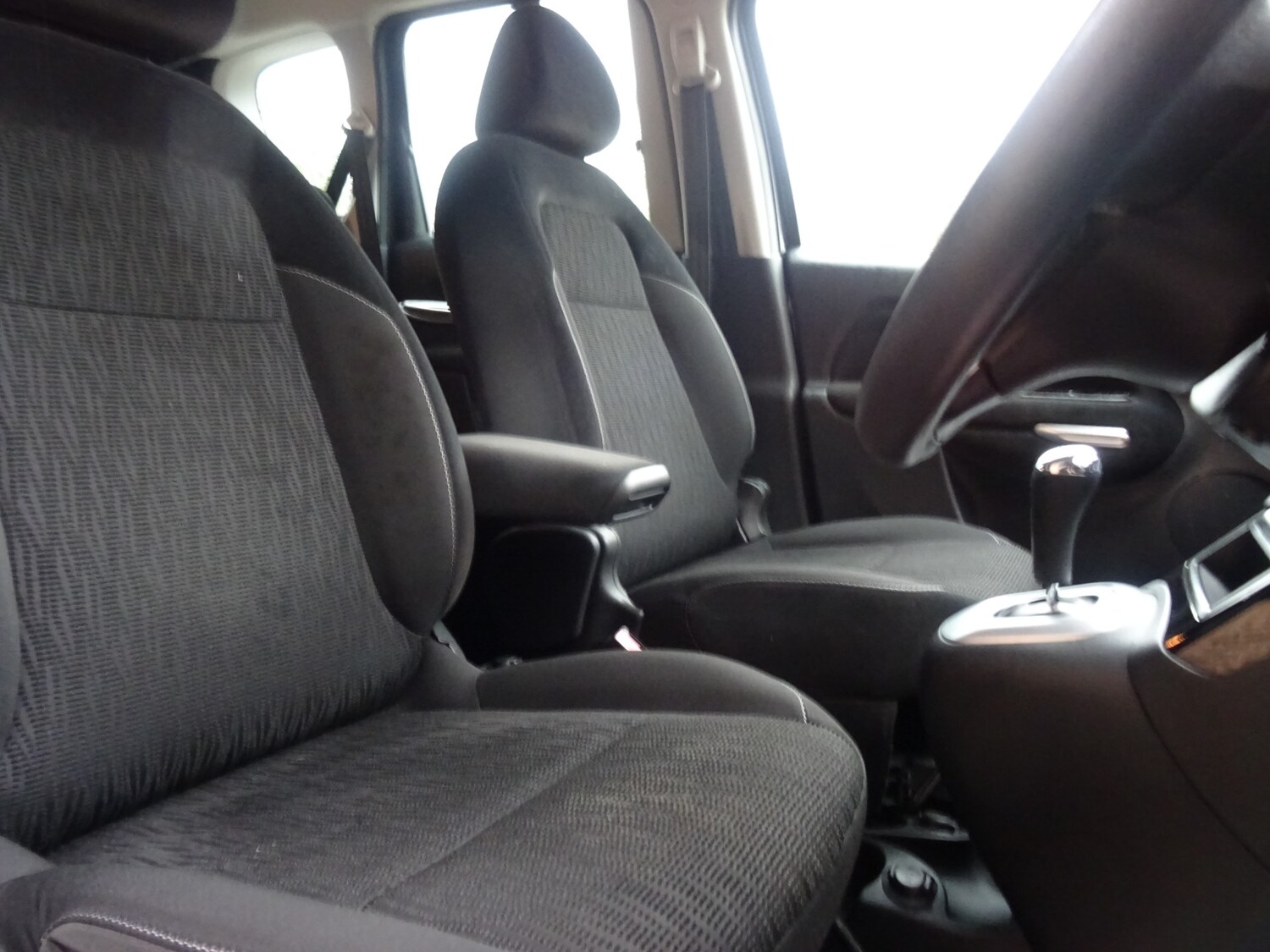 Used Citroen C3 Picasso 2013 for sale - 76343040: Photo 31